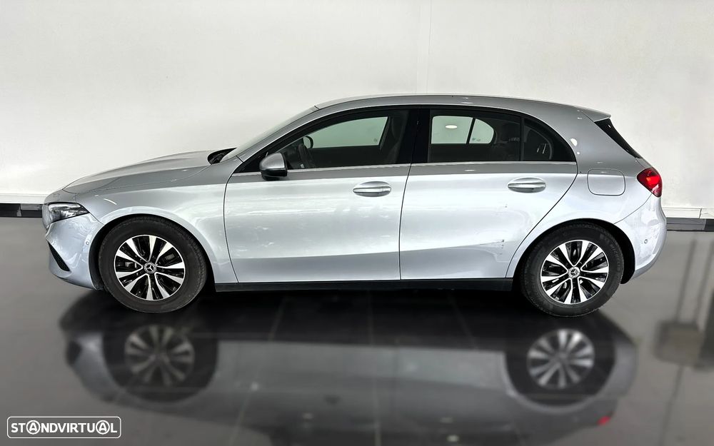Mercedes-Benz A 200 Standard - 2