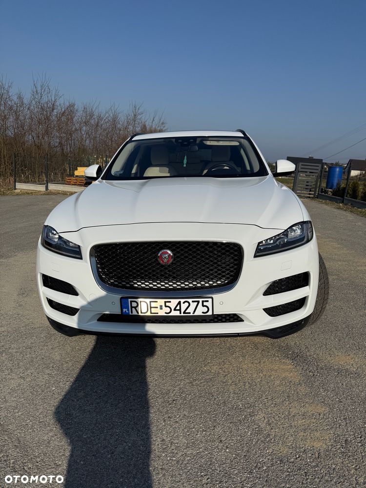Jaguar F-Pace - 6