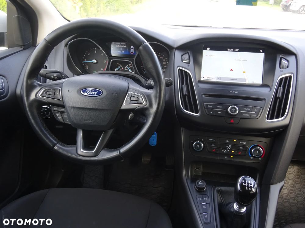 Ford Focus - 9