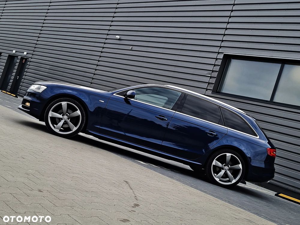 Audi A4 Avant 2.0 TDI DPF quattro S line Sportpaket - 14