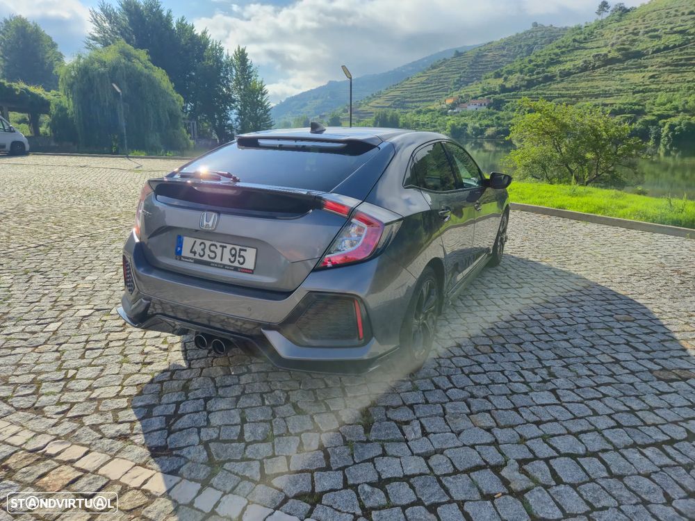 Honda Civic 1.5 i-VTEC Sport Plus - 10