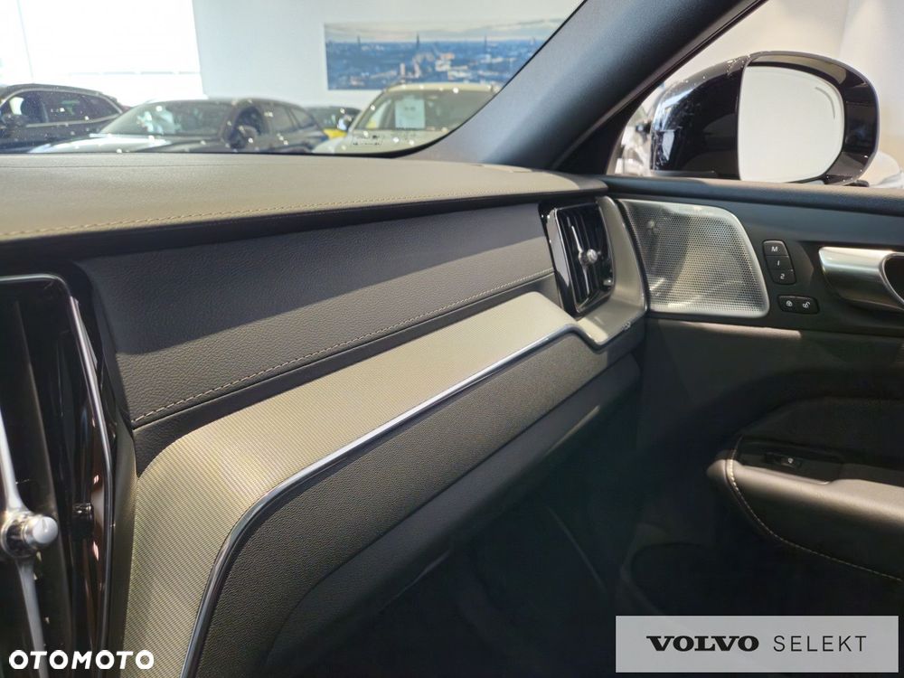 Volvo XC 60 - 33