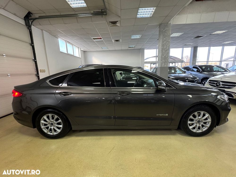 Ford Mondeo 2.0 HEV Titanium - 18