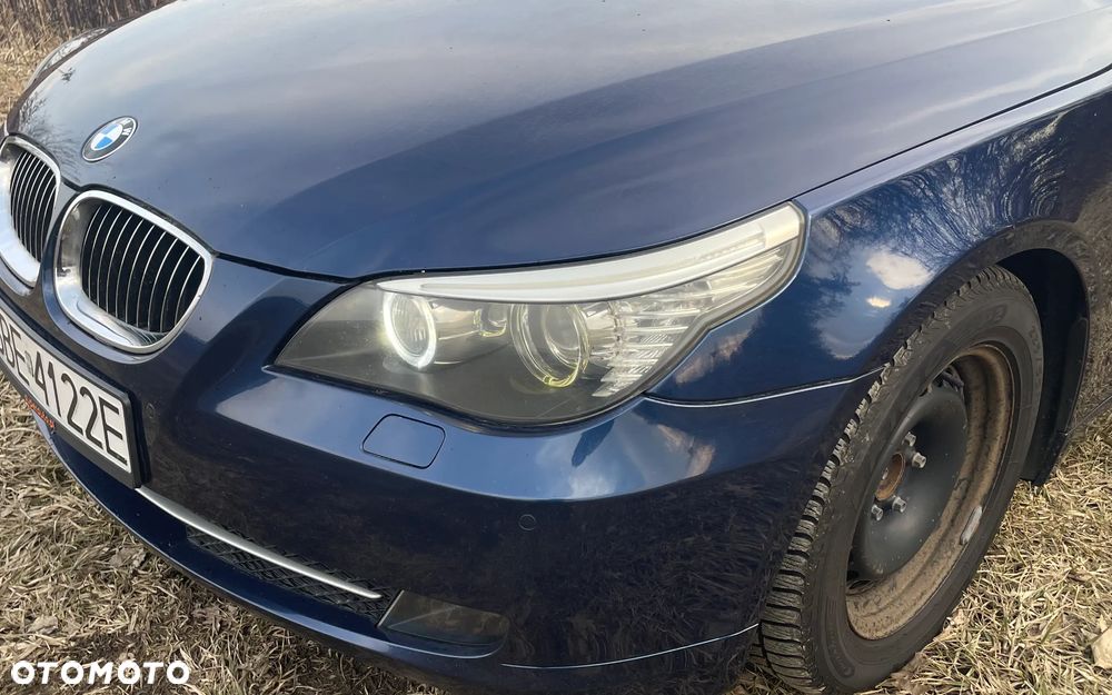 BMW Seria 5 525d - 9