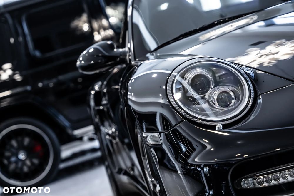 Porsche 911 Turbo PDK - 17