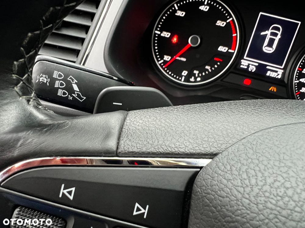 Seat Leon 2.0 TDI DPF Start&Stop DSG XCELLENCE - 14