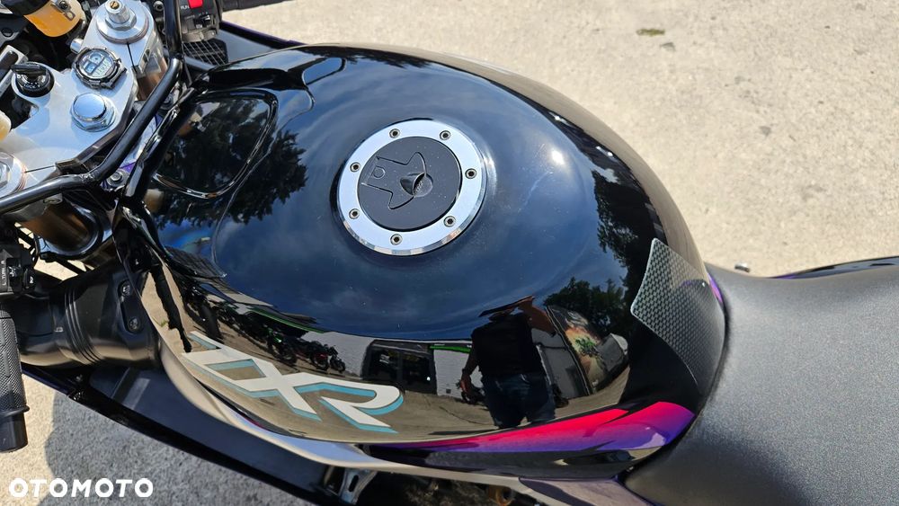 Kawasaki ZXR - 10