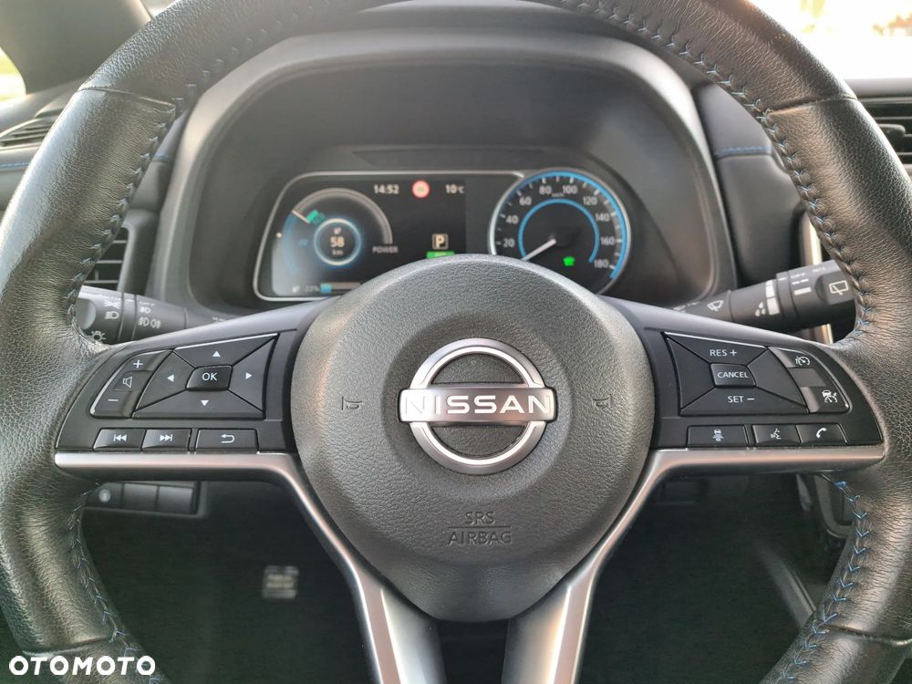 Nissan Leaf 40kWh N-Connecta - 9