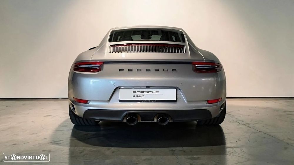 Porsche 911 (991) Carrera GTS - 3