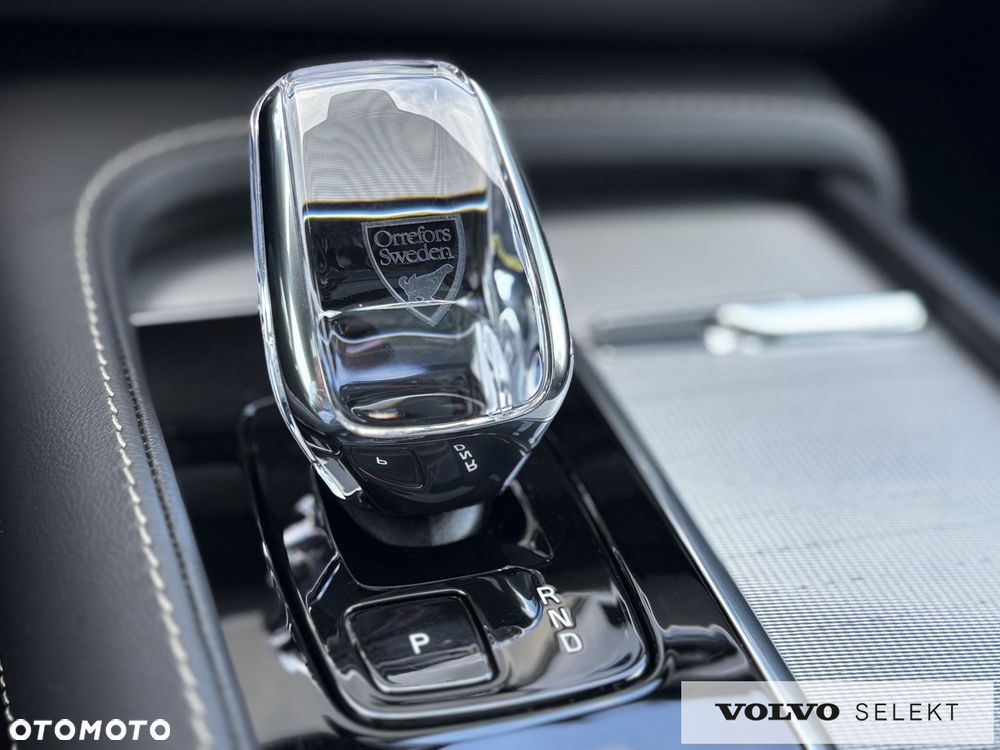 Volvo XC 90 - 21