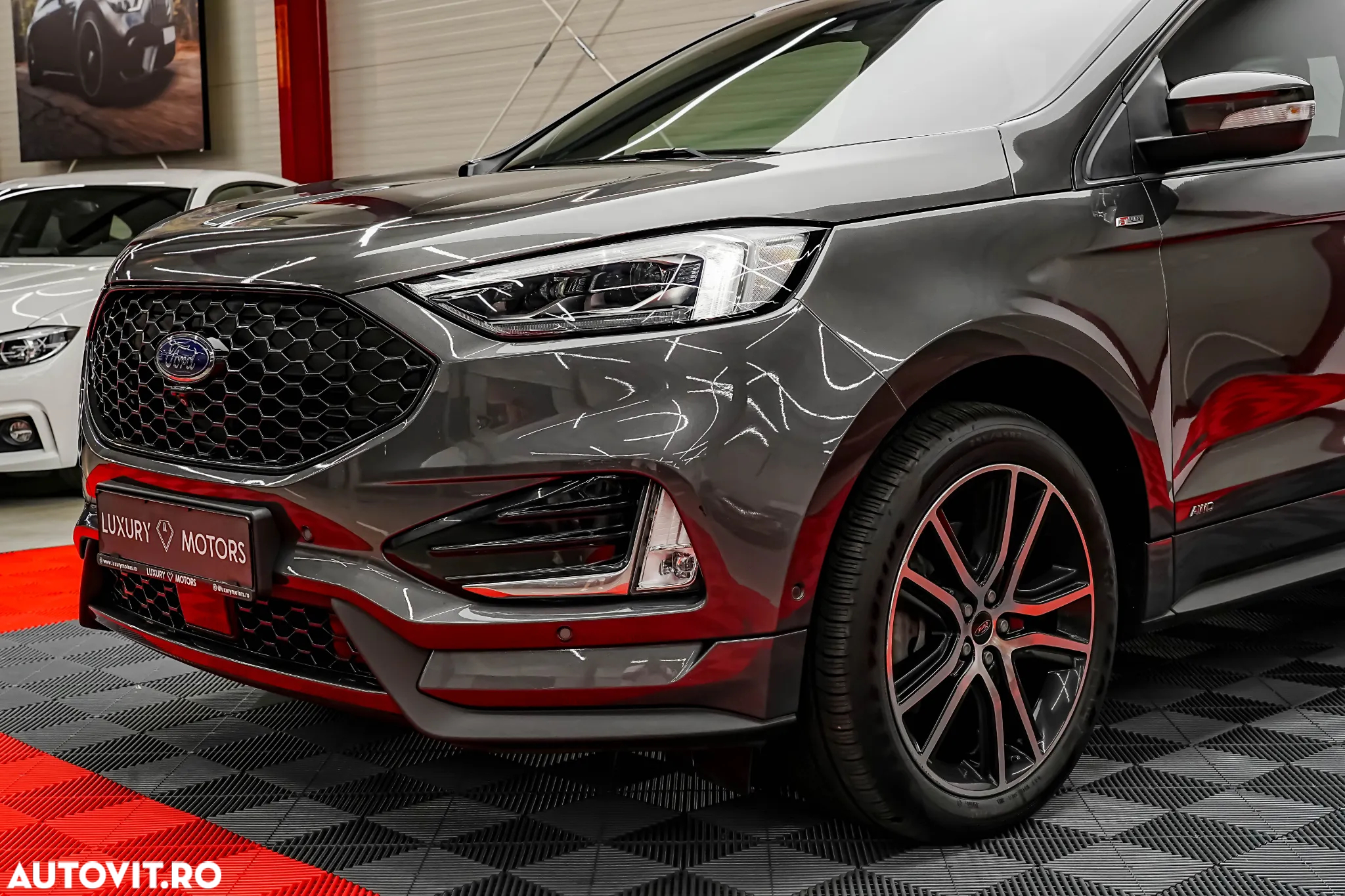 Ford Edge 2.0 EcoBlue Bi-Turbo 4x4 Aut. ST-LINE - 17