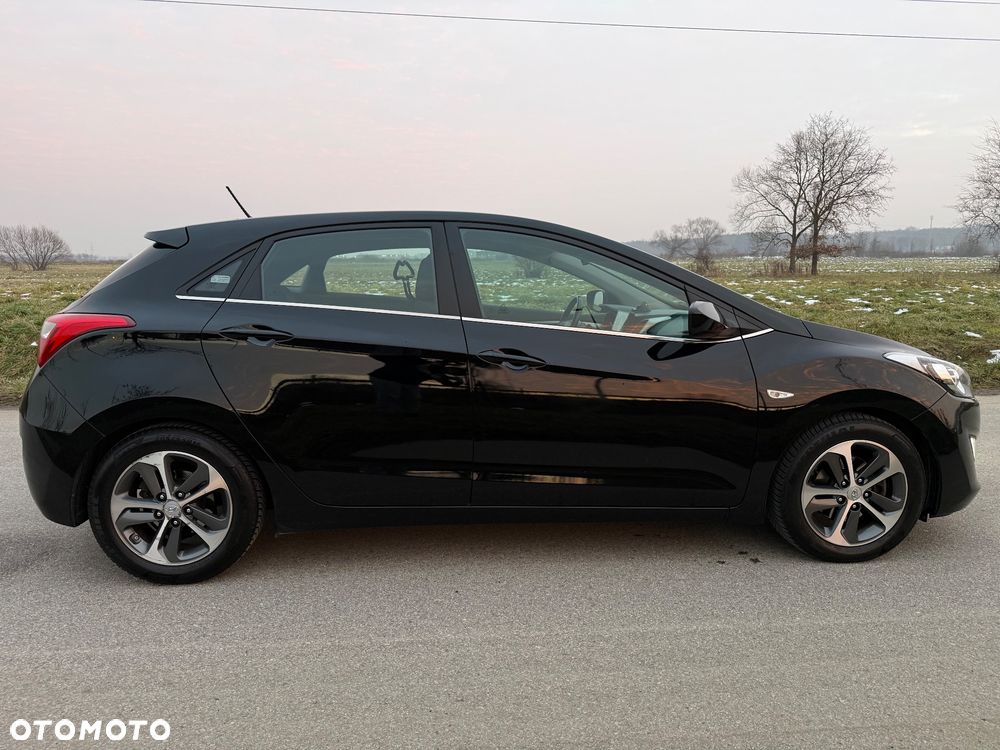 Hyundai i30 1.6 CRDi Comfort - 8