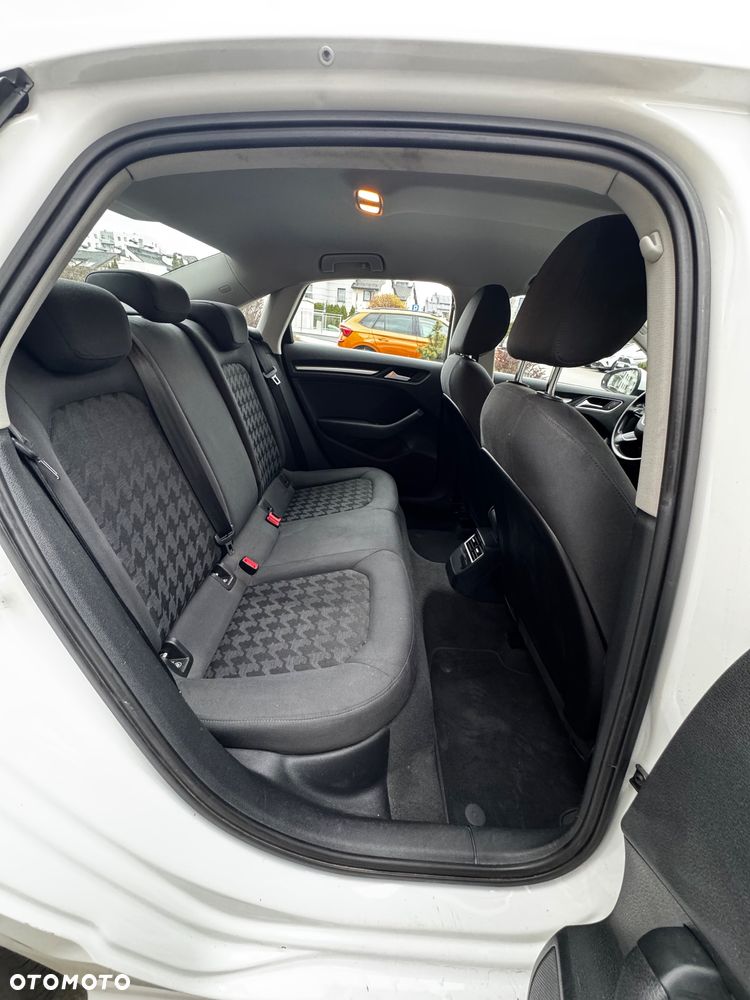 Audi A3 Limousine 1.4 TFSI Ambition - 17