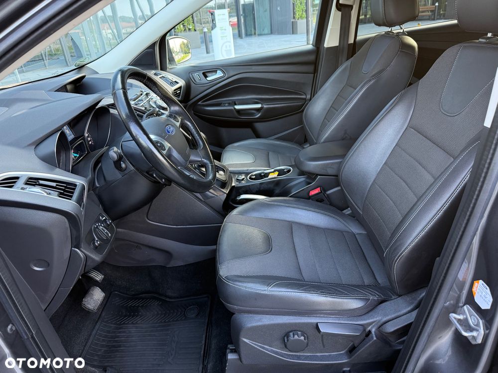 Ford Kuga - 18