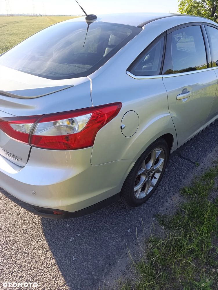 Ford Focus - 15