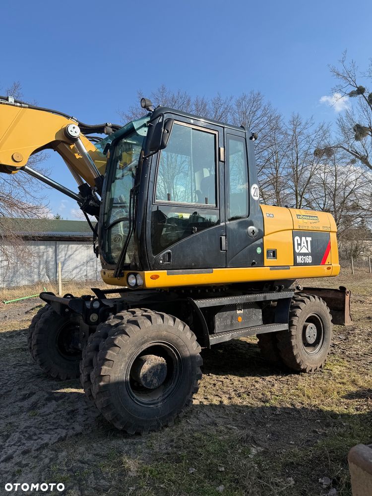Caterpillar M316D - 1
