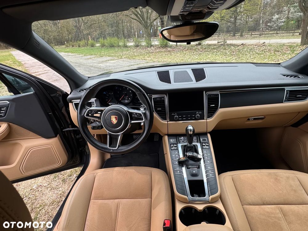 Porsche Macan Standard - 13