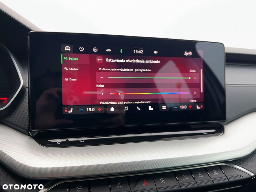 Skoda Octavia 2.0 TDI Selection DSG - 27