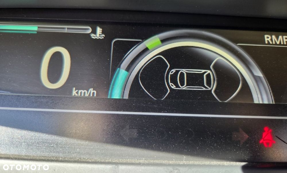 Renault Scenic 1.6dCi Energy Bose Edition - 17