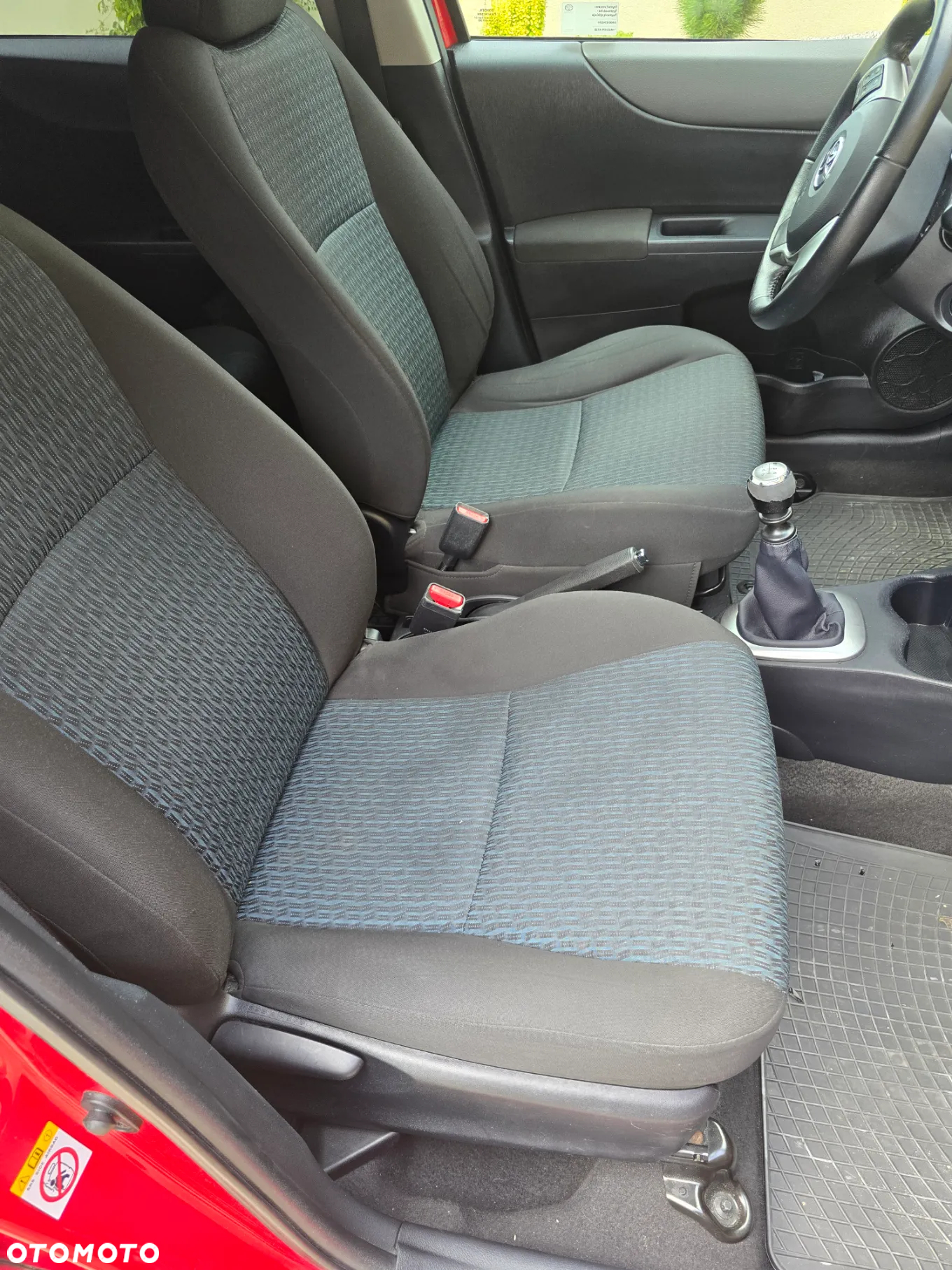 Toyota Yaris 1.33 Sol - 8
