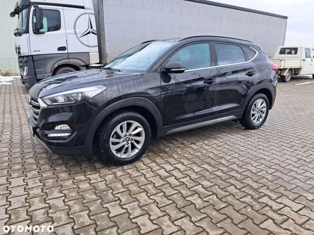 Hyundai Tucson blue 1.7 CRDi 2WD Intro Edition - 3