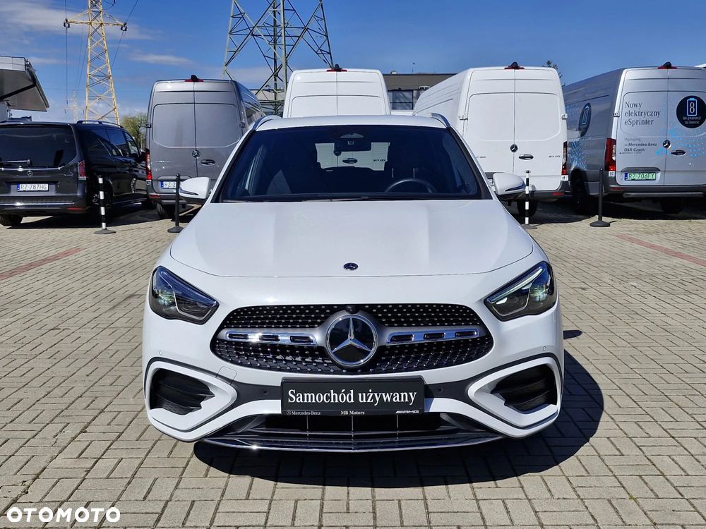 Mercedes-Benz GLA 200 mHEV AMG Line 7G-DCT - 8