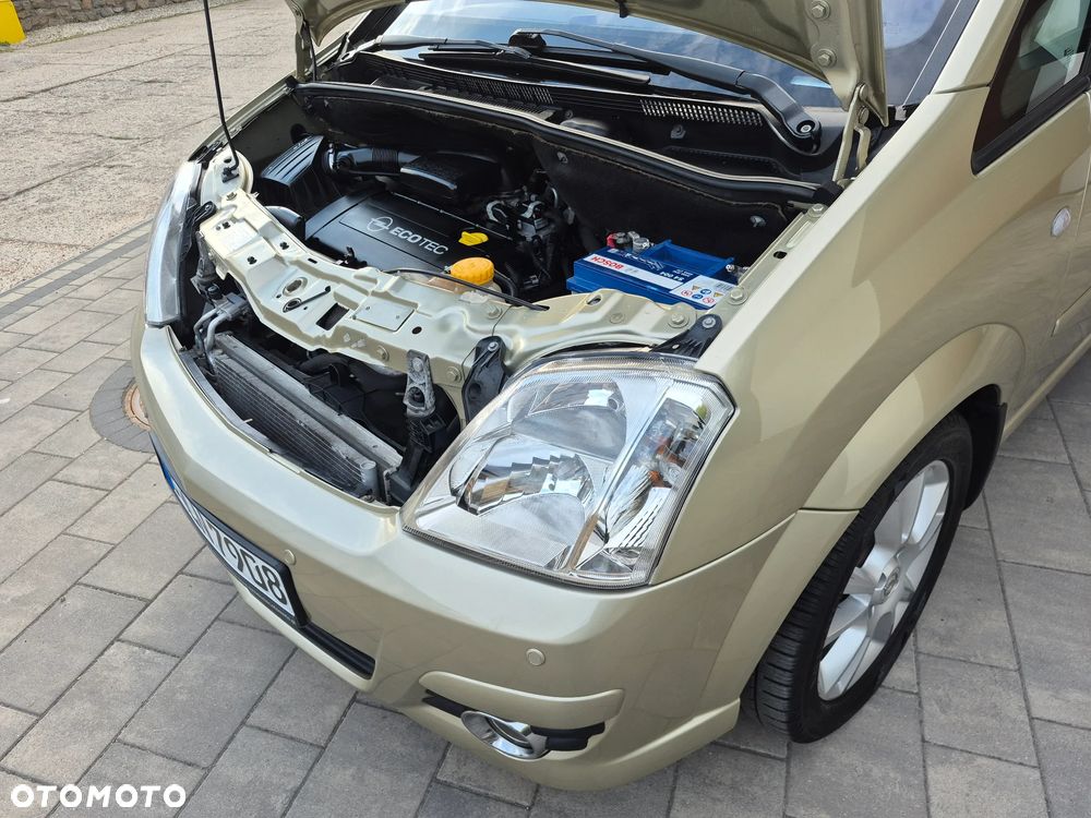Opel Meriva 1.6 16V Cosmo - 37