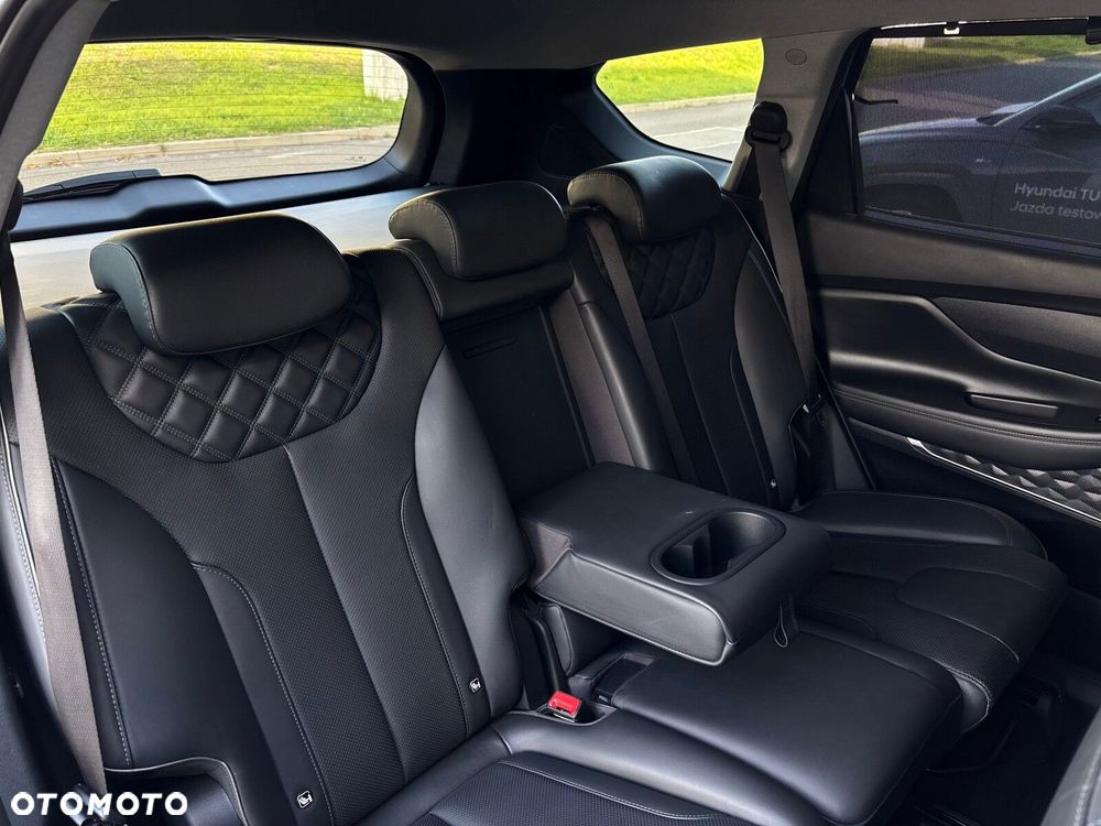 Hyundai Santa Fe 1.6 T-GDI HEV Executive - 32