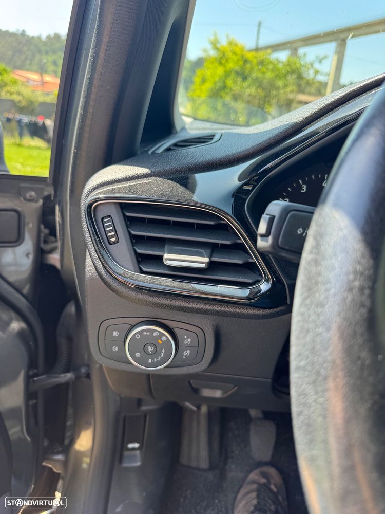 Ford Fiesta 1.0 EcoBoost Titanium - 15