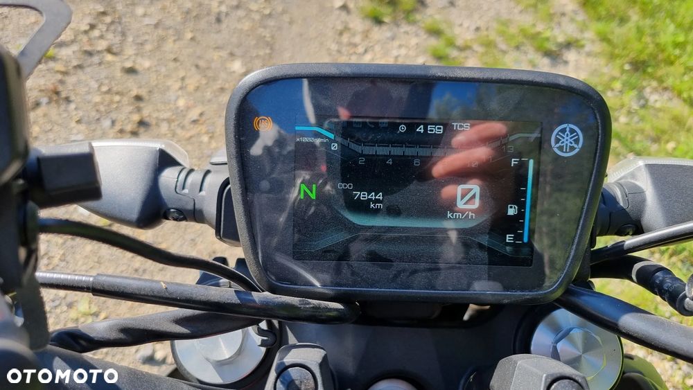 Yamaha MT - 5