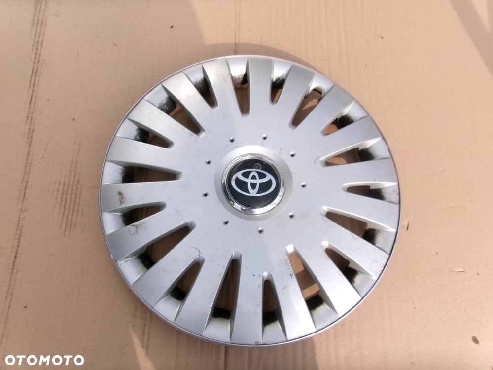 KOŁPAK KOŁPAKI 15 CALI TOYOTA AYGO YARIS AURIS  COROLLA - 1