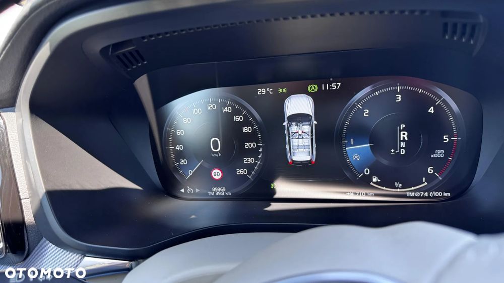 Volvo XC 60 B4 D AWD Inscription - 29