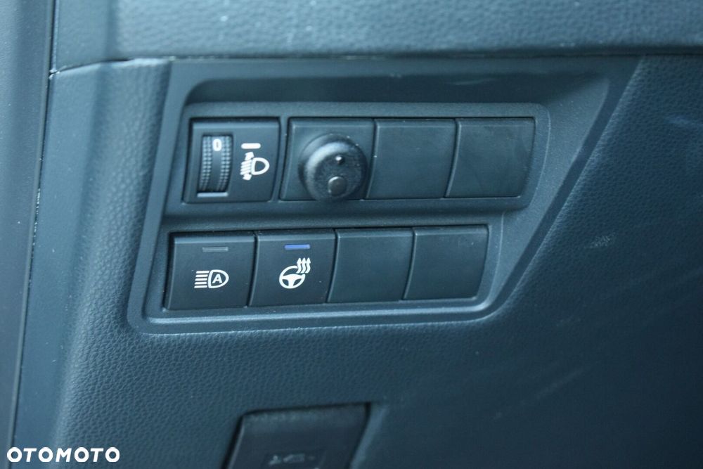 Toyota Yaris - 24