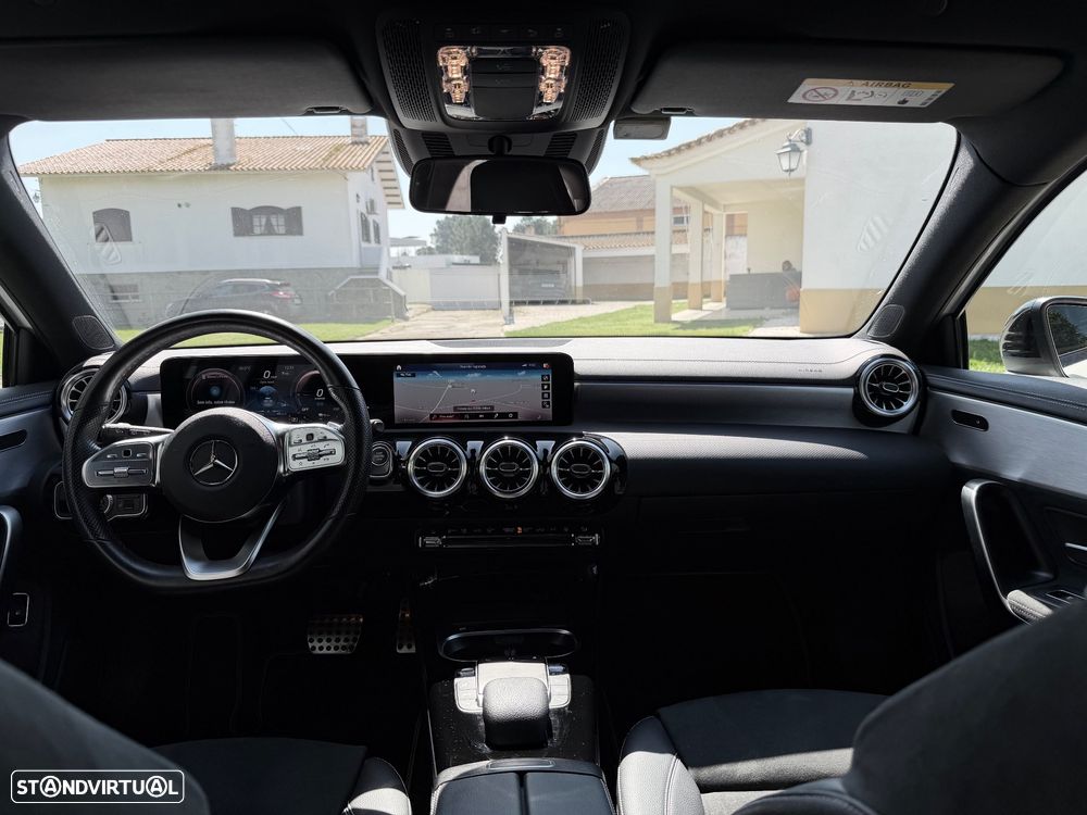 Mercedes-Benz A 250 e 8G-DCT AMG Line - 10