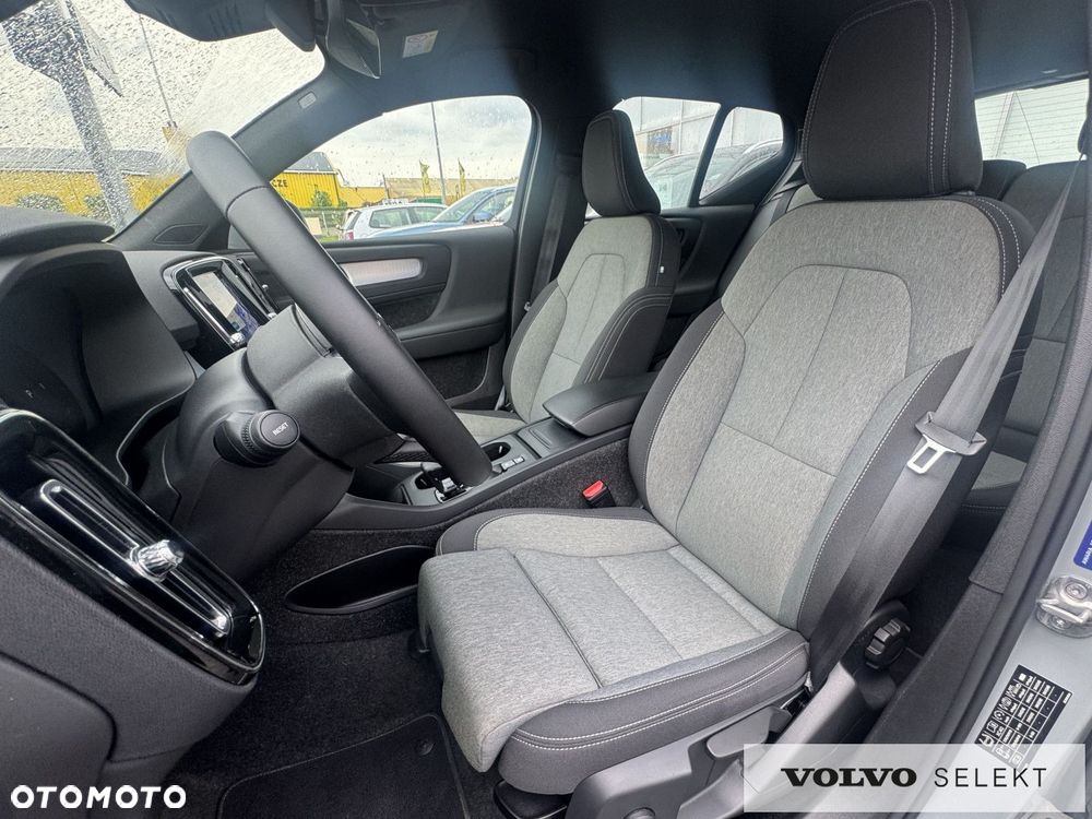 Volvo XC 40 - 29