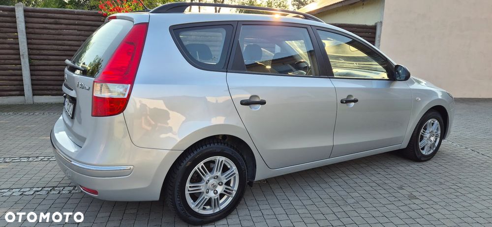 Hyundai i30 1.6 Comfort - 5