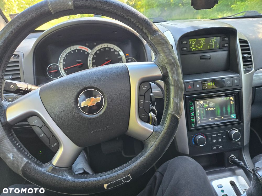 Chevrolet Captiva 3.2 LT sport - 11