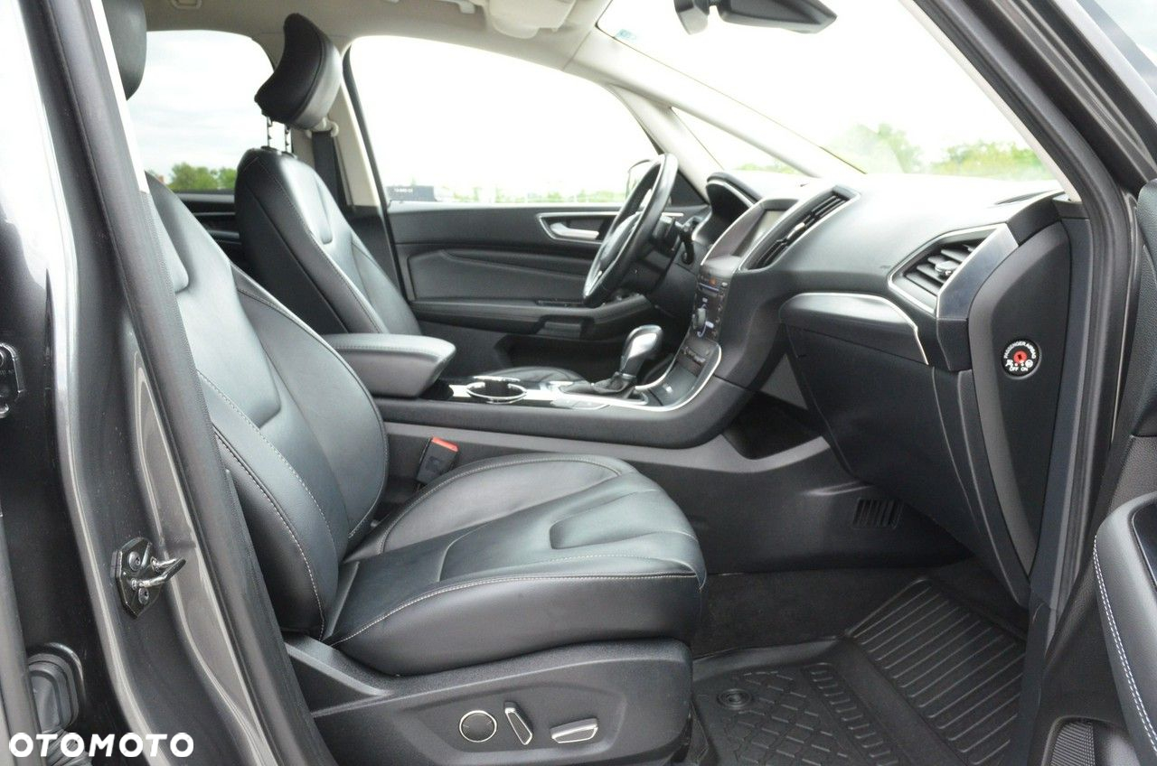 Ford S-Max 2.0 TDCi 4WD Titanium PowerShift - 26