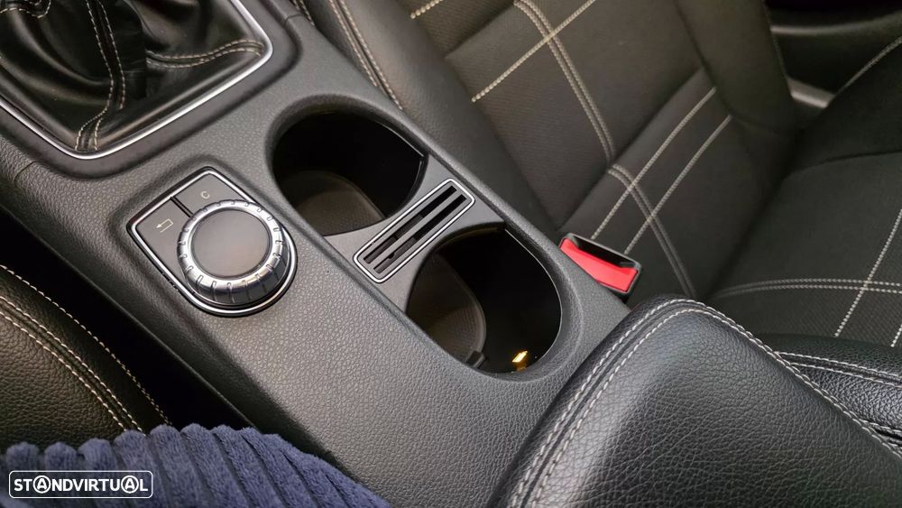 Mercedes-Benz A 160 d Urban - 42