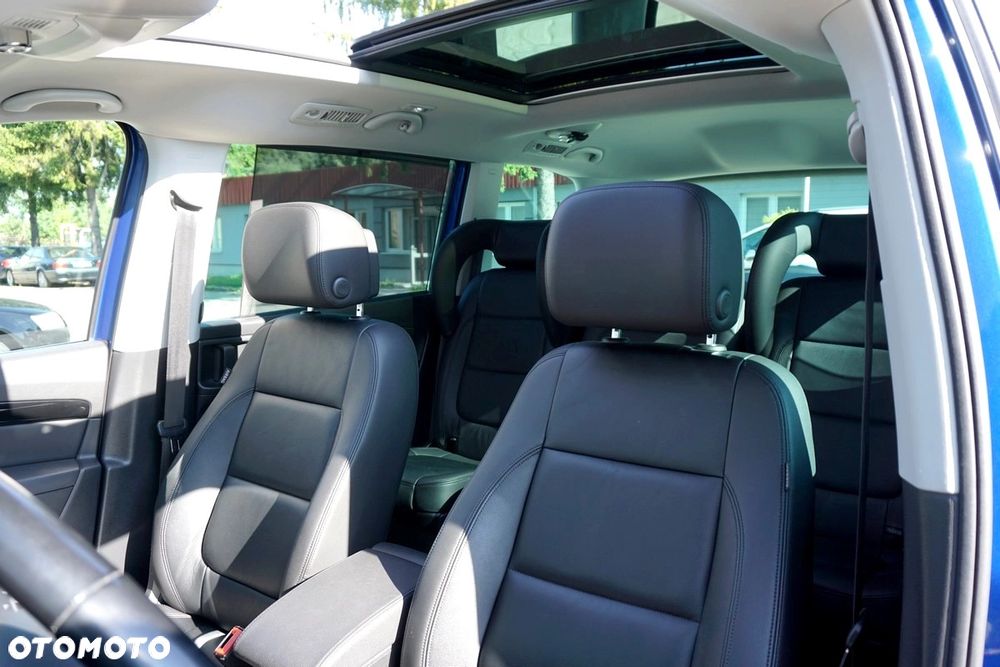 Volkswagen Sharan 2.0 TDI DSG BlueMotion Technology Highline - 22