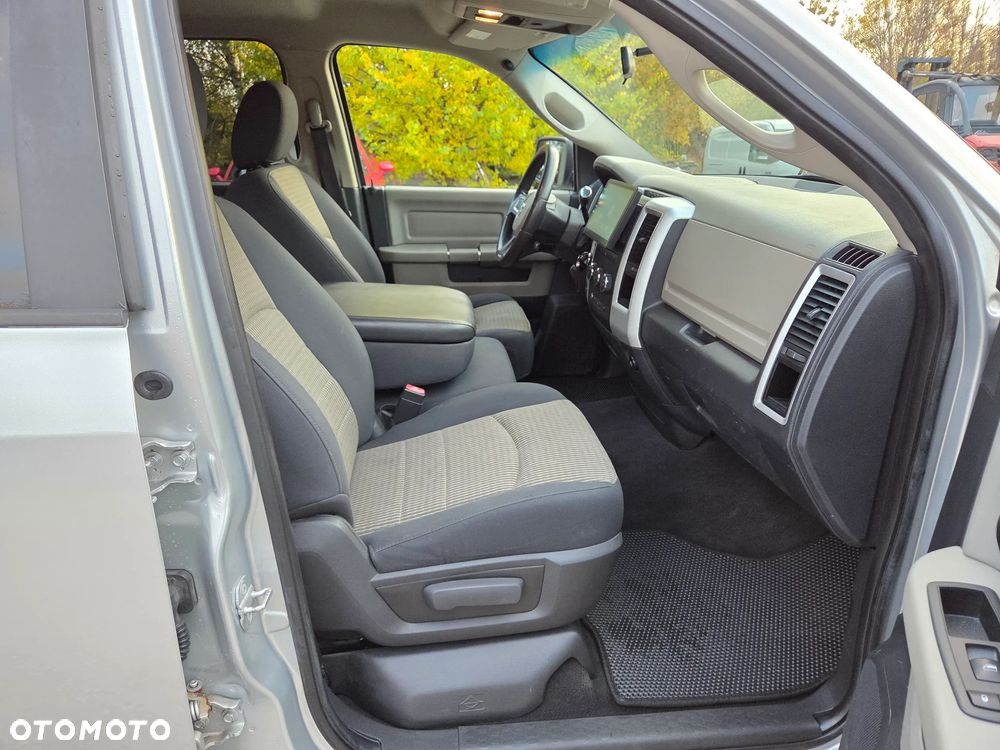 Dodge RAM 4.7 4x4 - 12