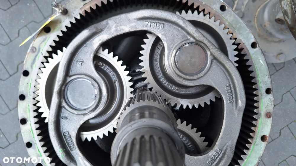 Fendt vario 820 seria 800 i inne zwolnica tył wałek układ planetarny most - 14