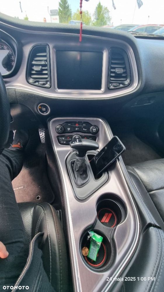 Dodge Challenger - 31