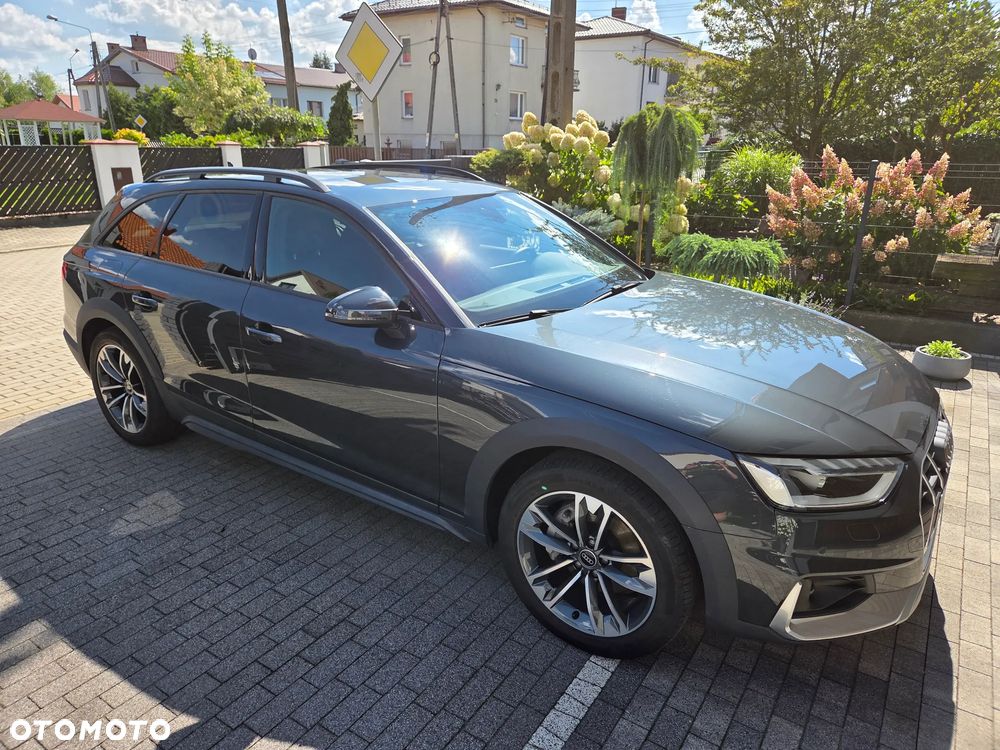 Audi A4 Allroad - 22