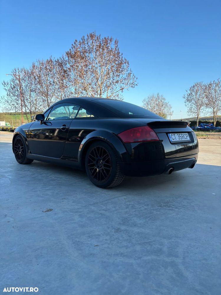 Audi TT 1.8 T quattro - 1