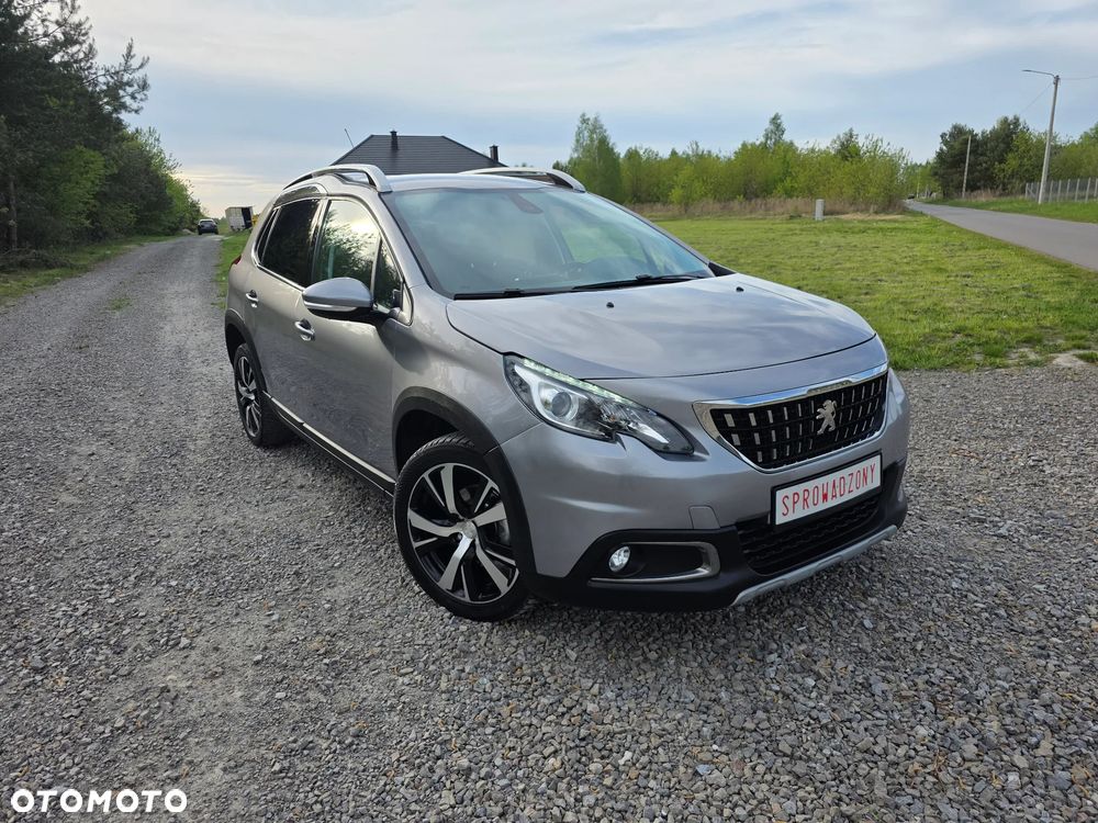 Peugeot 2008 BlueHDi 100 STOP & START Allure - 10