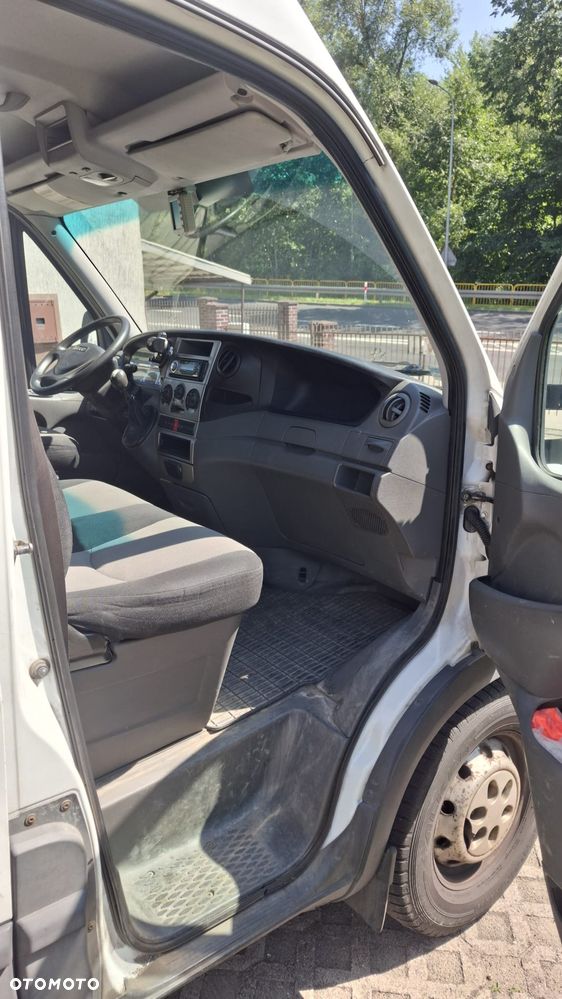 Iveco 35S14 - 18
