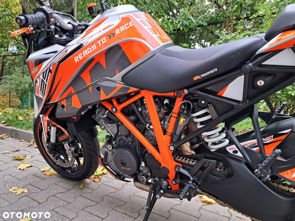 KTM Super Duke - 22
