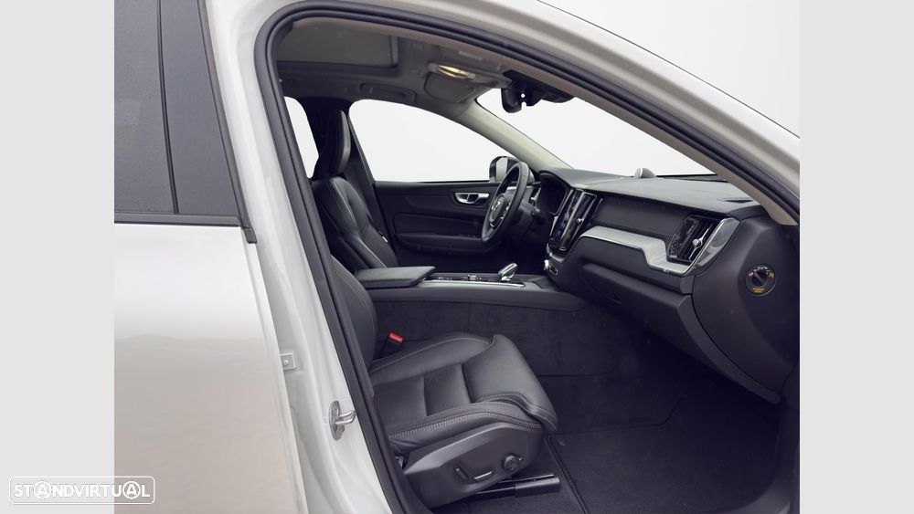 Volvo XC 60 2.0 T6 PHEV Ultra Dark AWD - 14