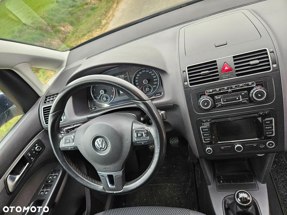 Volkswagen Touran 1.4 TSI Comfortline - 6